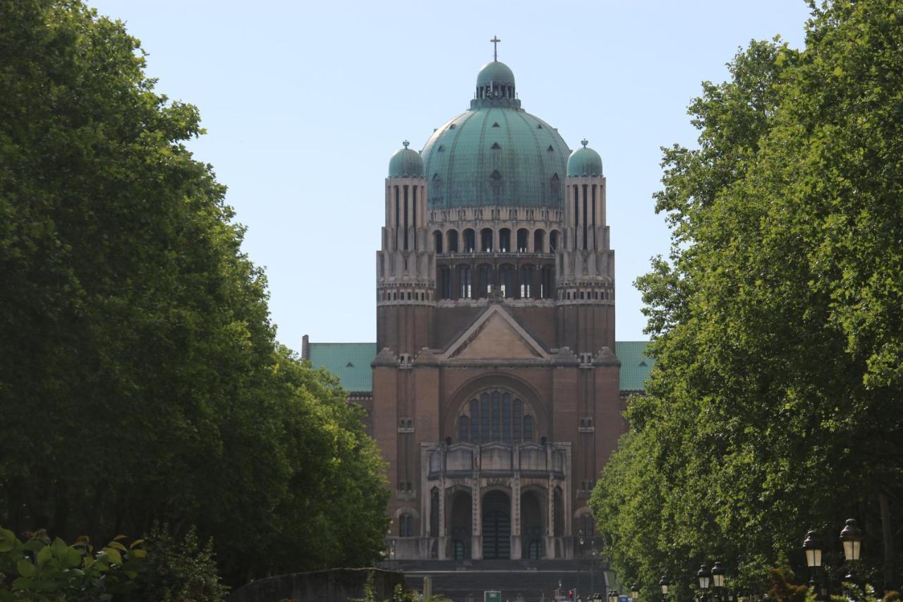 B&B Les Iris Brussel Bagian luar foto